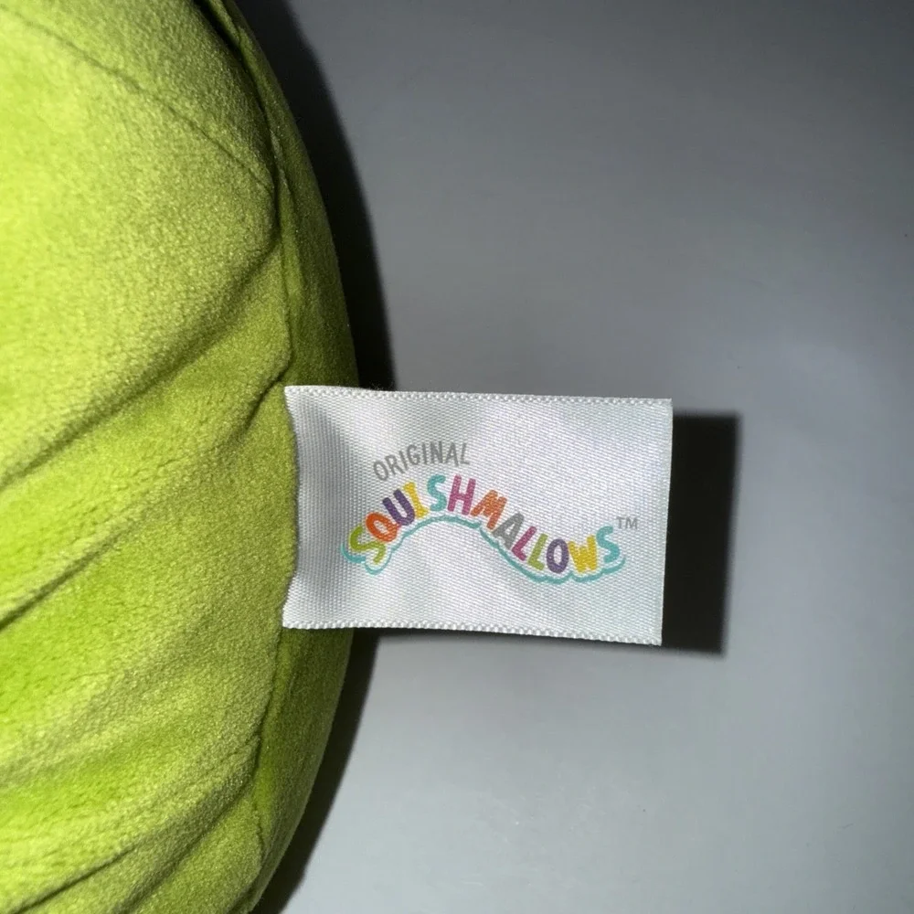 Squishmallow Malta‎ Green Matcha Cinnamon Roll 8
